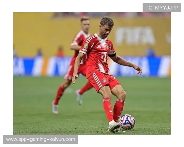 拜仁门将三连神扑封神:一夜封神传奇再现